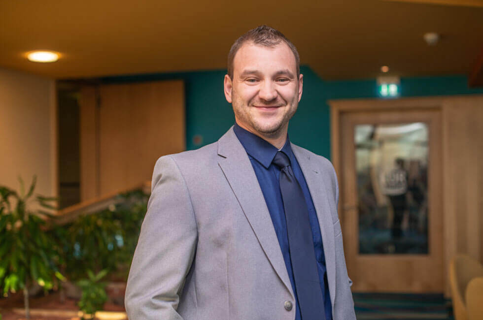 Kurzentrum Waren (Müritz) – Direktionsassistent Michael Elfert Kurzentrum Waren (Müritz) – Direktionsassistent Michael Elfert