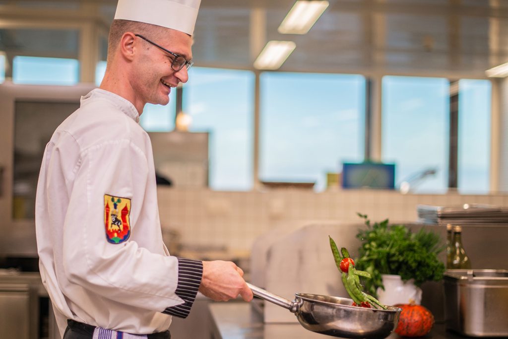 Auszubildende Koch (m/w/d) Kurzentrum Waren Jobs